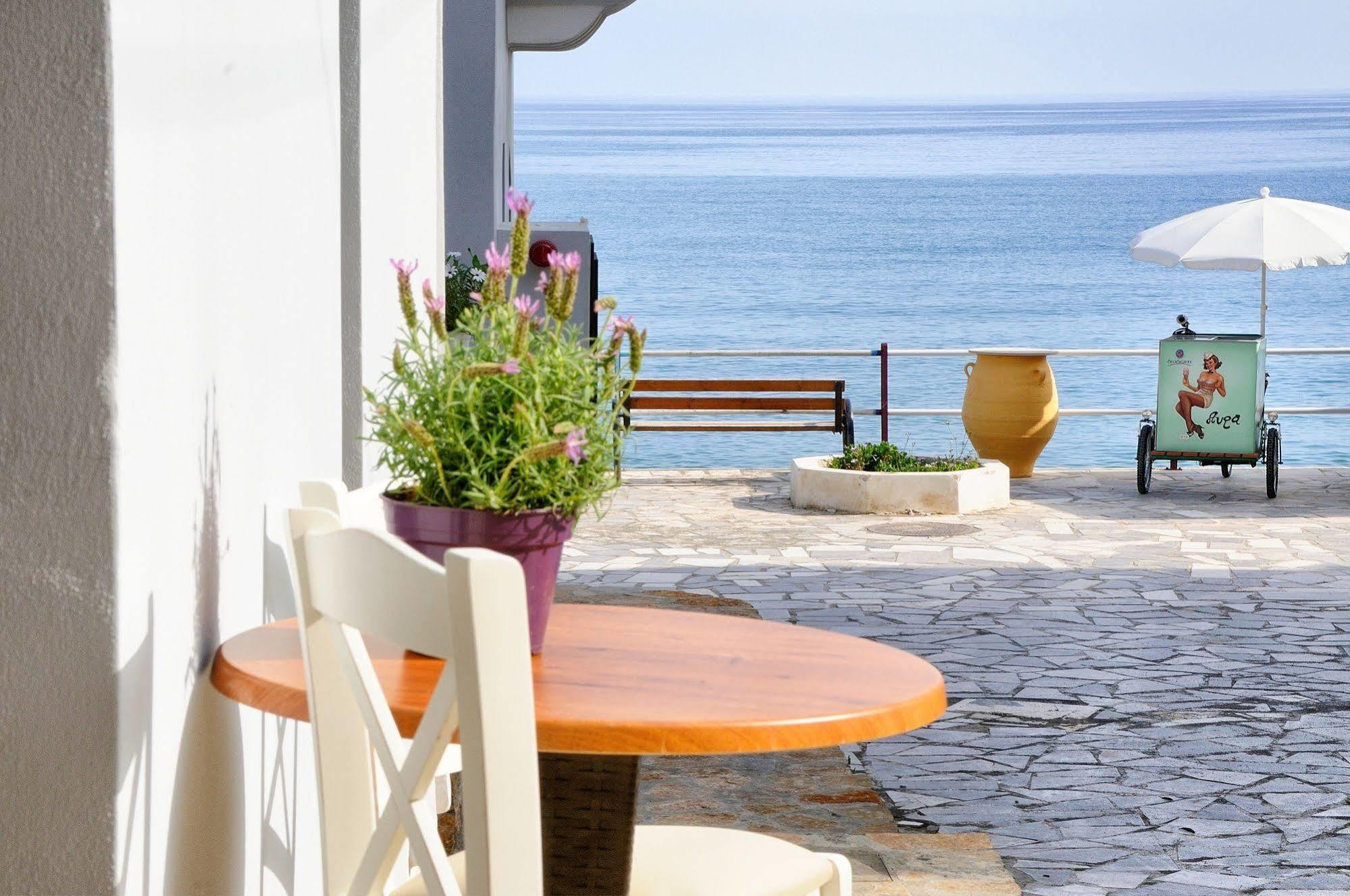 Myrtos Mare Suites Exterior photo